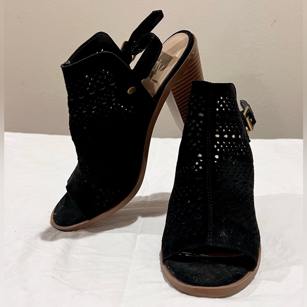 DV by Dolce Vita Kassi Lasercut Sling-Back Block Heels - Black/Tan